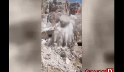 Hasankeyf'te dinamitli yıkım kamerada