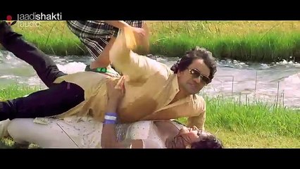 Chapa Chapa Chacha Jaan Kara Na Jiyaan   BHOJPURI HOT SONG    Patna Se Pakistan(360p)