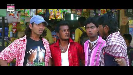 Dinesh Lal Yadav   Kajal Raghwani - Best Romantic Scene....!!!!(360p)
