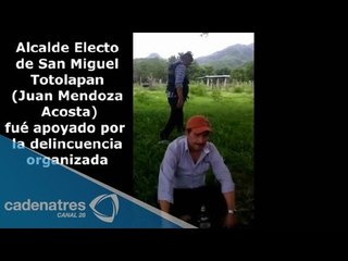 Con las manos en la masa: Exhiben a alcalde de Guerrero 'pactando' con presuntos narcos