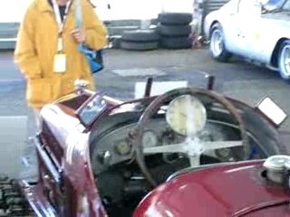 Rifornimento a una vecchia Signora..