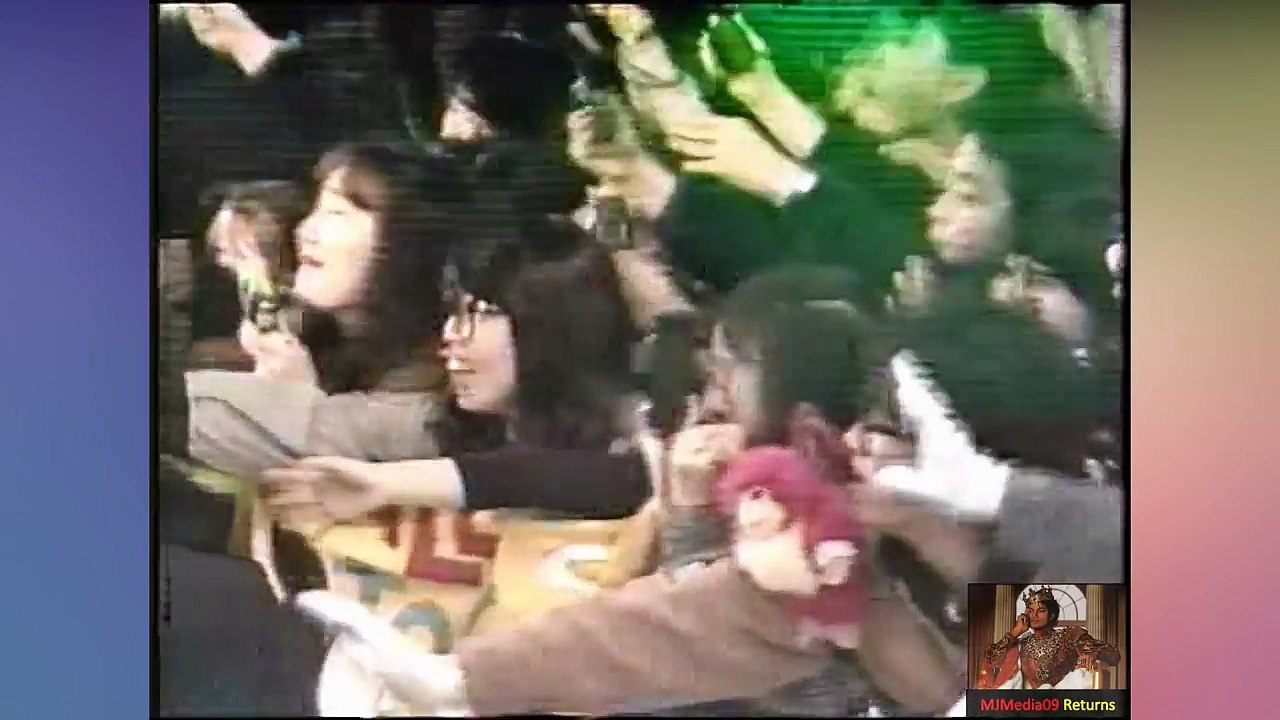 89 Michael Jackson Receives Award from Elizabeth Taylor and Eddie Murphy (HD1080i)