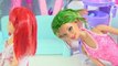 Búp Bê Em Bé Và Búp Bê Barbie Đi Cắt tóc & Nhuộm tóc Bằng Bộ Tô Màu Nước Crayola