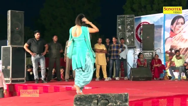 सपना चौधरी ने इस गाँव में पहली बार पब्लिक में जबरदस्त डांस किया || Most Viral New haryanvi song 201