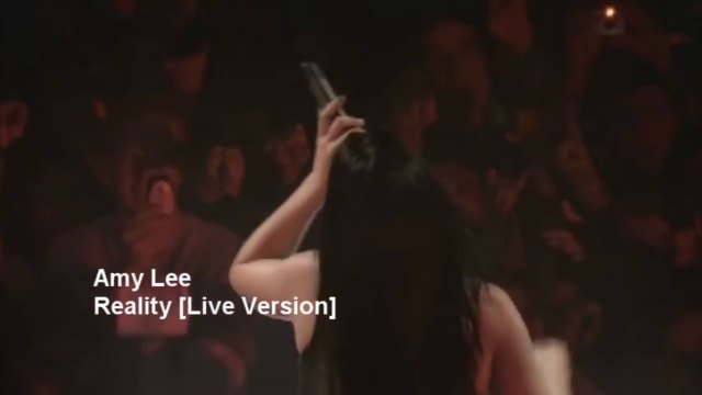 Chanteuses de métal : aussi bon en studio qu'en concert !! PLAYBACK ?