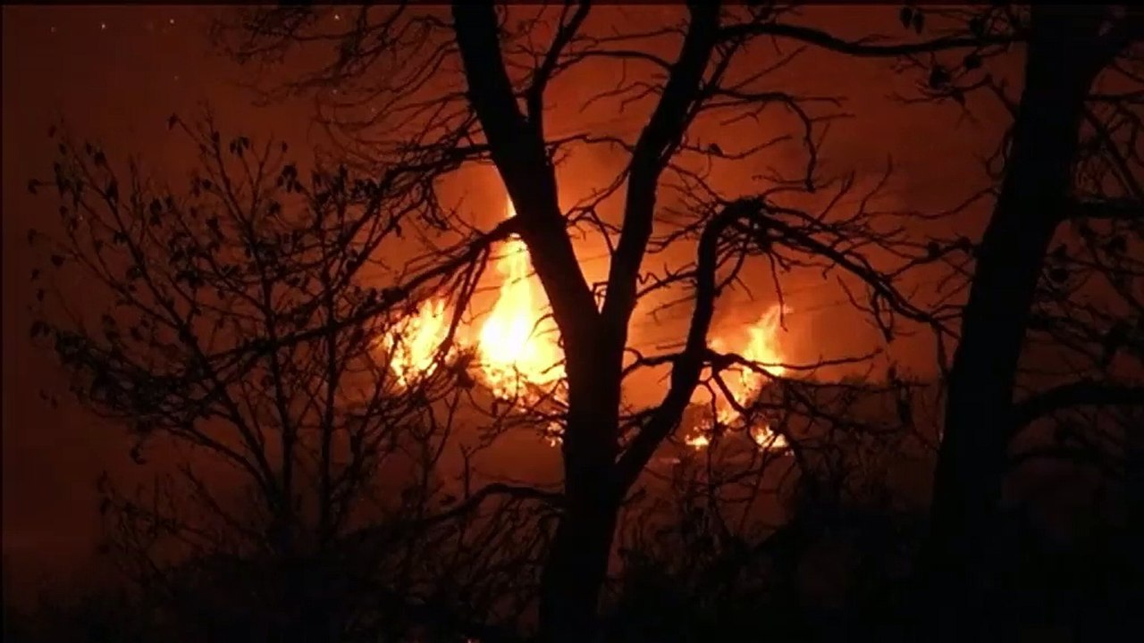 Grèce : un incendie dévastateur aux portes d'Athènes