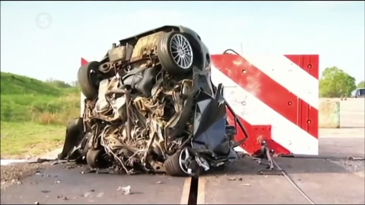 Crash-test le plus rapide connu à ce jour en Ford Focus à 190 km/h !