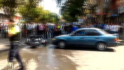 Kahramanmaraş Motosikletli Polis Trafik Kazasında Yaralandı