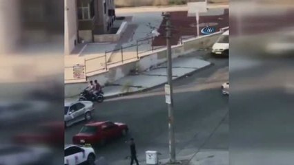 Cadde Ortasında Drift Yapıp Tehlike Saçtılar