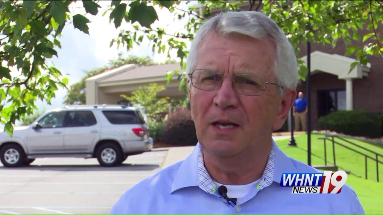 Mustang Drivers Honor 12-Year-Old Car Enthusiast With Funeral Escort