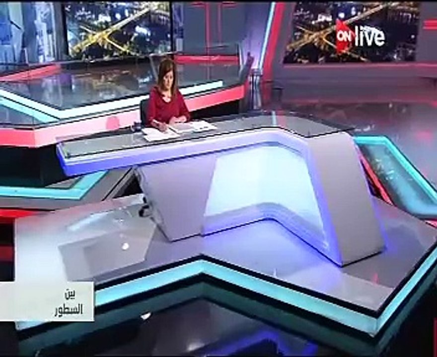 أمانى الخياط تقرأ الفاتحة على أرواح شهداء "رابعة" من الجيش والشرطة