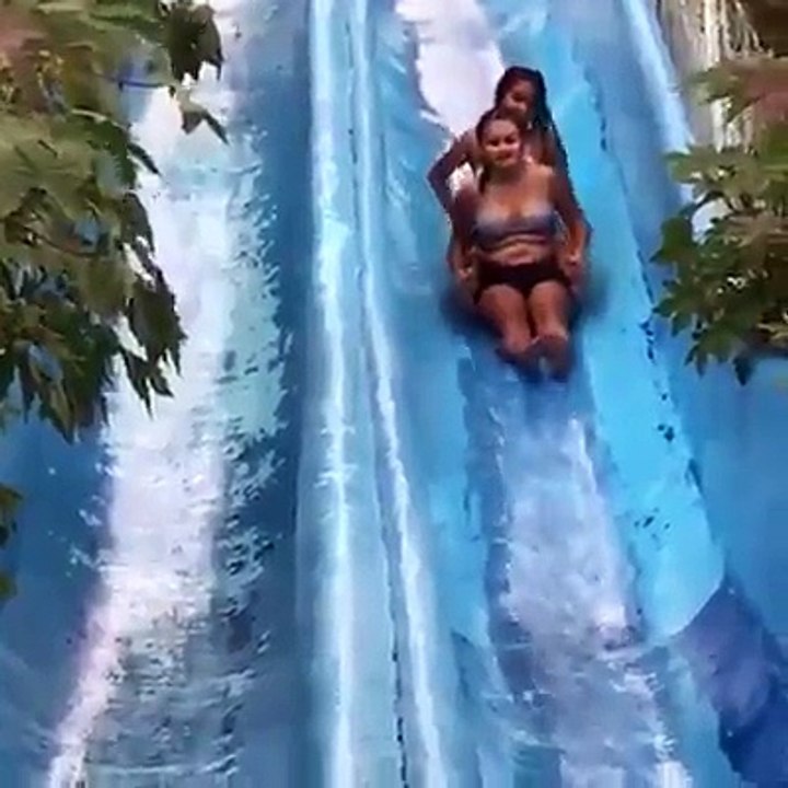 accidente en el tobogan