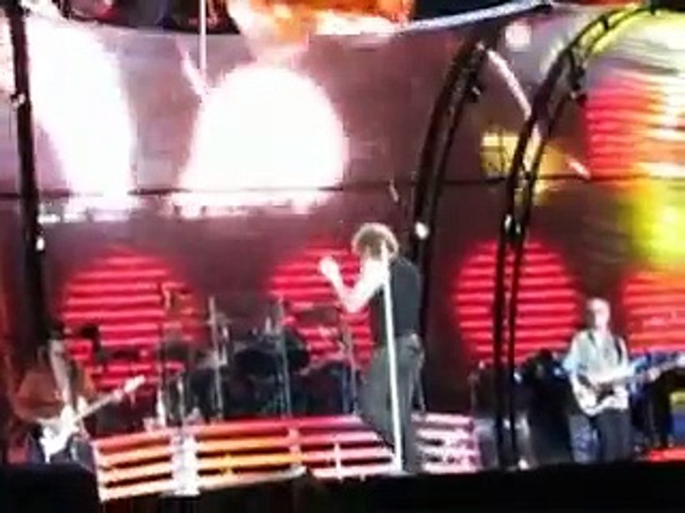 Bon Jovi -  Bad Medicine w_ Feel Good Milton Keynes 2006