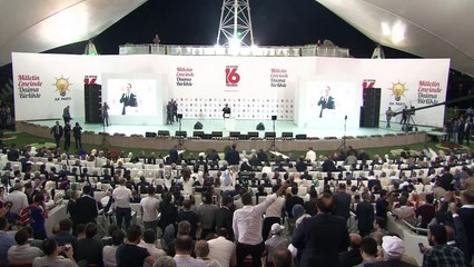 أردوغان يدعو الى "تغييرات شاملة" في حزبه قبل انتخابات 2019