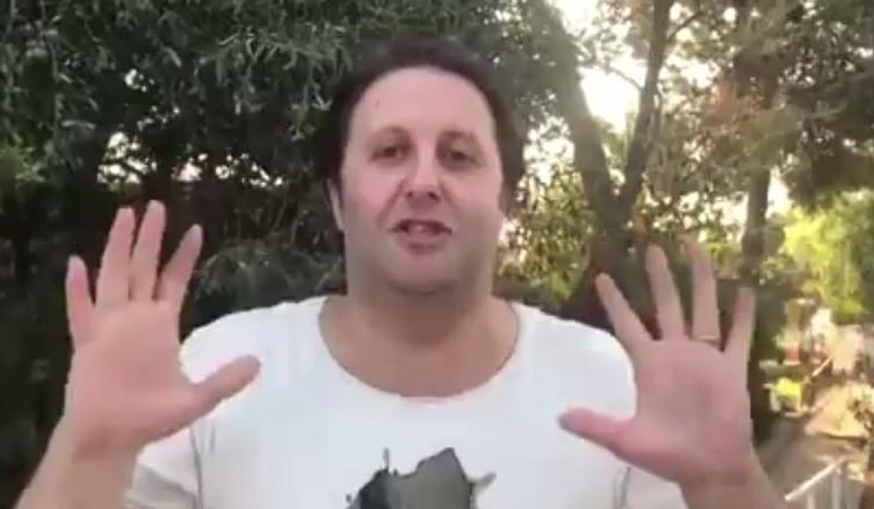 İlker Ayrık: 'Kadınlar mizah yapamaz' sözü bana ait değil