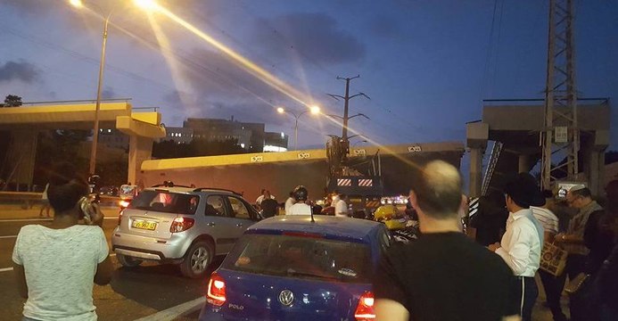 Driver Killed as Bridge Collapse Traps Vehicle Near Tel Aviv