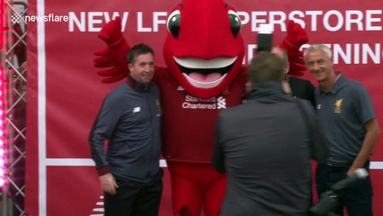 Robbie Fowler penalty opens Liverpool's new club store