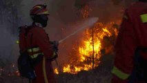 Continúa la luchan contra dos grandes incendios forestales en el centro de Portugal