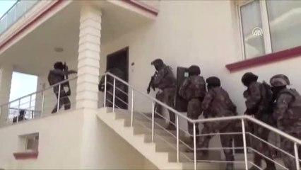 Bombalı ve Silahlı Eylem Girişiminin Önlenmesi Polis Kamerasında