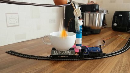 Tout ce chemin pour prendre son petit déjeuner ?!!! Un café !