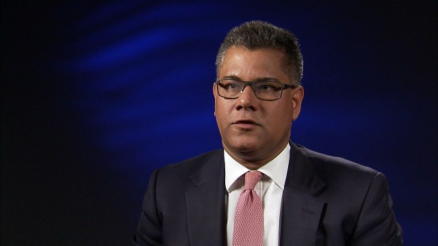 Grenfell fire public inquiry considers council response