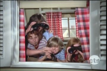 The Partridge Family 4x01 Hate Thy Neighbour