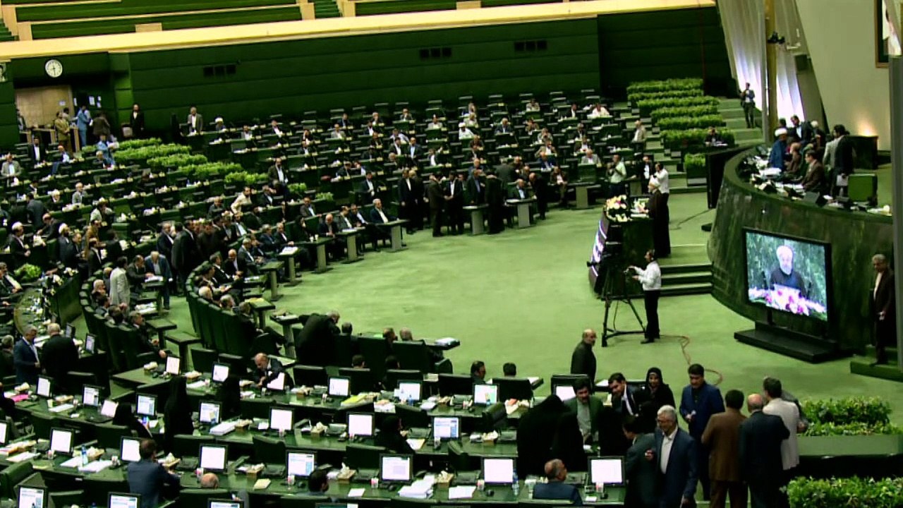 ايران ستنسحب من الاتفاق النووي في حال فرض عقوبات اميركية جديدة