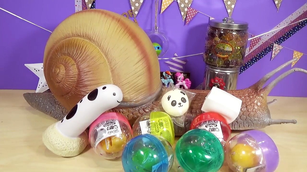 Cutting Open HUGE Squishy Snail Toy! Snail GUTS Slime! Homemade Squeeze