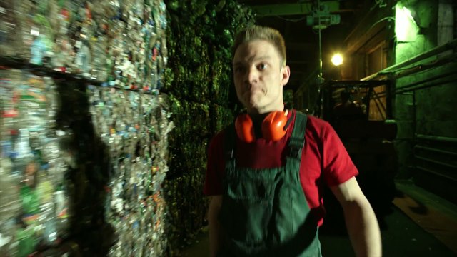 Как Витька Чеснок вез Леху Штыря в дом инвалидов — Трейлер (2017)