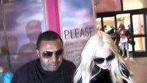 Bleached Blonde Lindsay Lohan Returns From Hawaii With Sister Ali [2012]