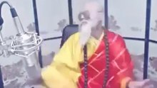 Nhà sư quẩy
