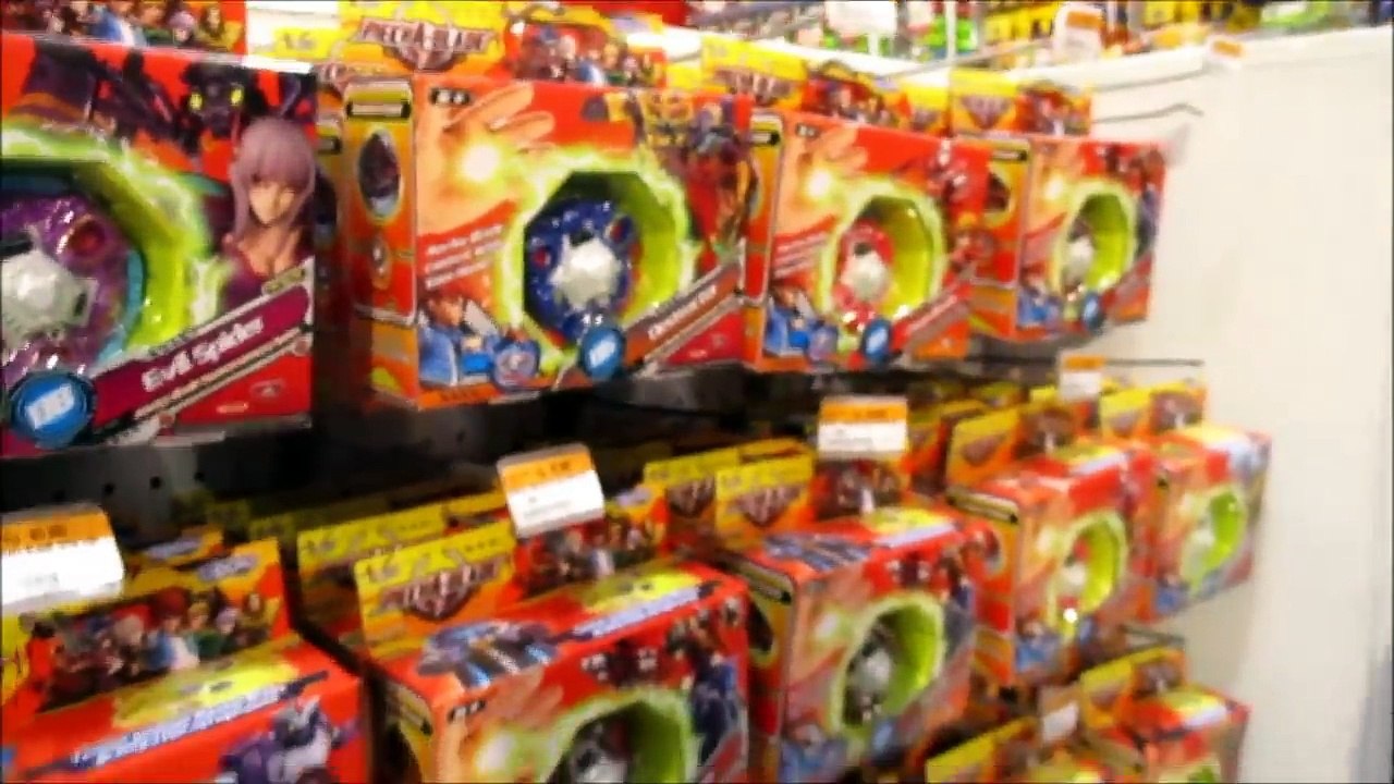 Hunting Toys di TOYS KINGDOM (YOYO BLAZING TEENS, CROSS FIGHT B DAMAN, MECHA BLADE)