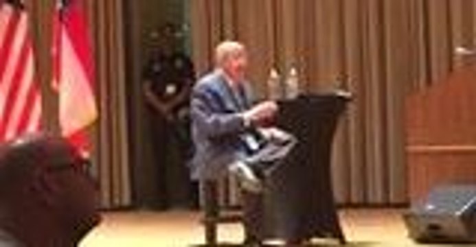 Constituents Shout 'Shame' as Senator Johnny Isakson Leaves Town Hall