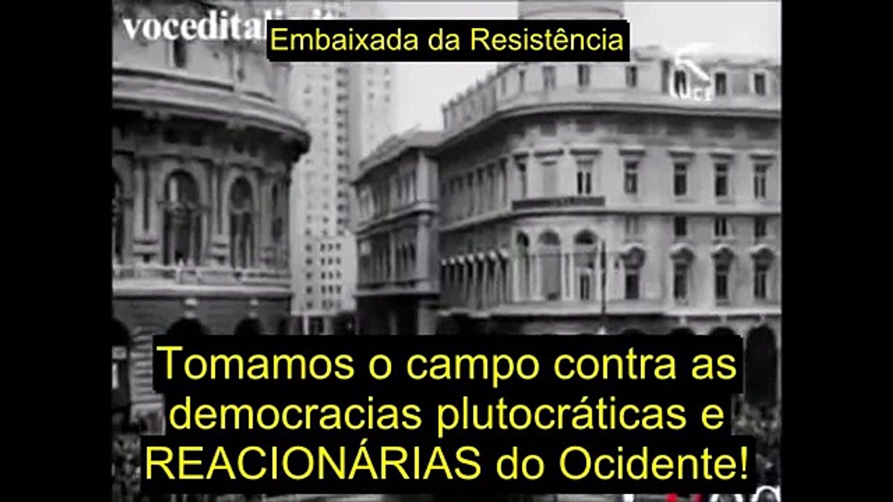 Mussolini - o Fascismo é de Esquerda
