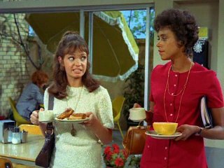 Room 222 - 1x08 - Our Teacher is Obsolete