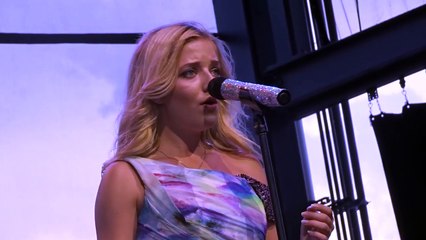 Jackie Evancho Ave maria (live in concert 2016)