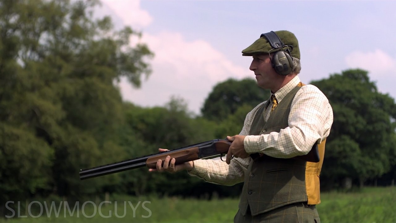 Shotgun impacts in slow motion - The Slow Mo Guys