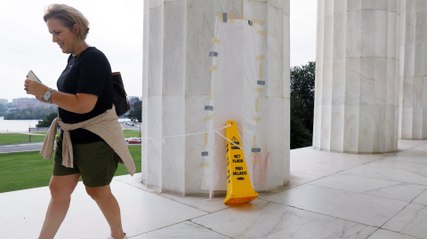 Lincoln Memorial vandalized with red spray paint