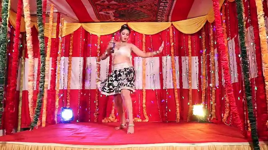 Latest Bhojpuri Music Video   Latest Bhojpuri Item Song   Botal Ke Thepi   Music Junction(360p)