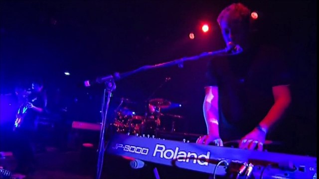 Muse - Blackout, Paris Trabendo, 09/10/2003