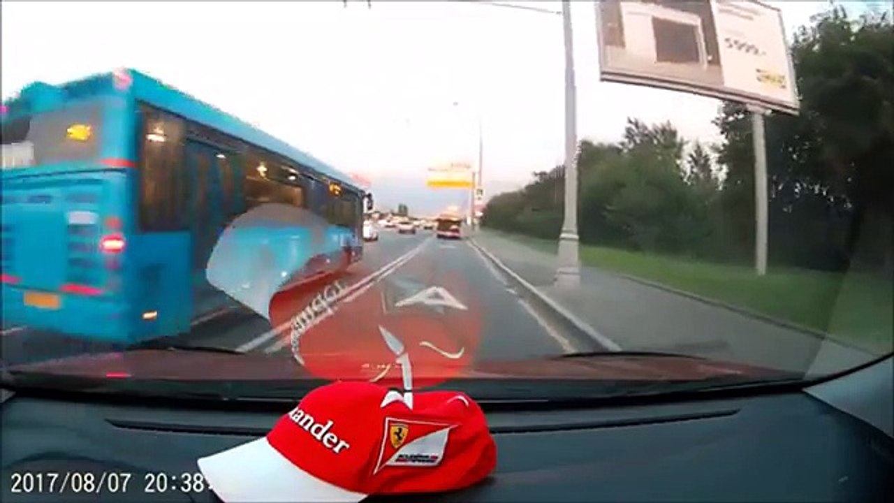 Car Crash very Shock dash