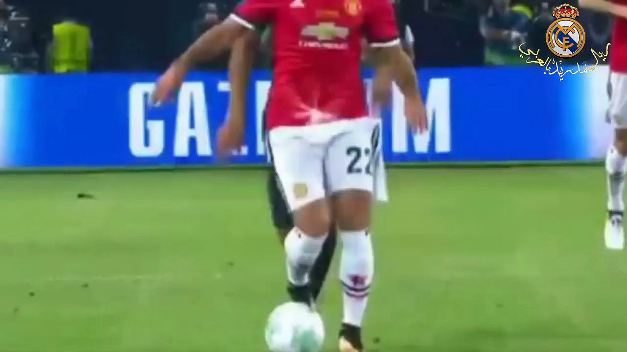 كاسيميرو يجنن نجوم مانشستر و يجنن رؤوف خليف معاه - CASEMIRO VS MAN UNITED