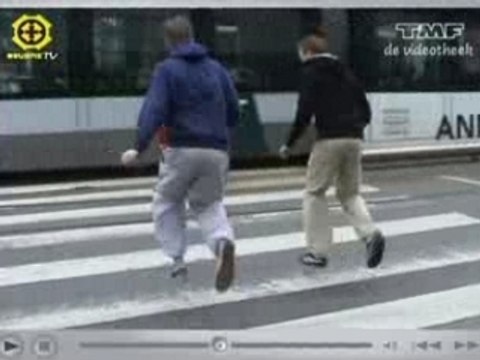 Jeckyll And Hyde - Freefall