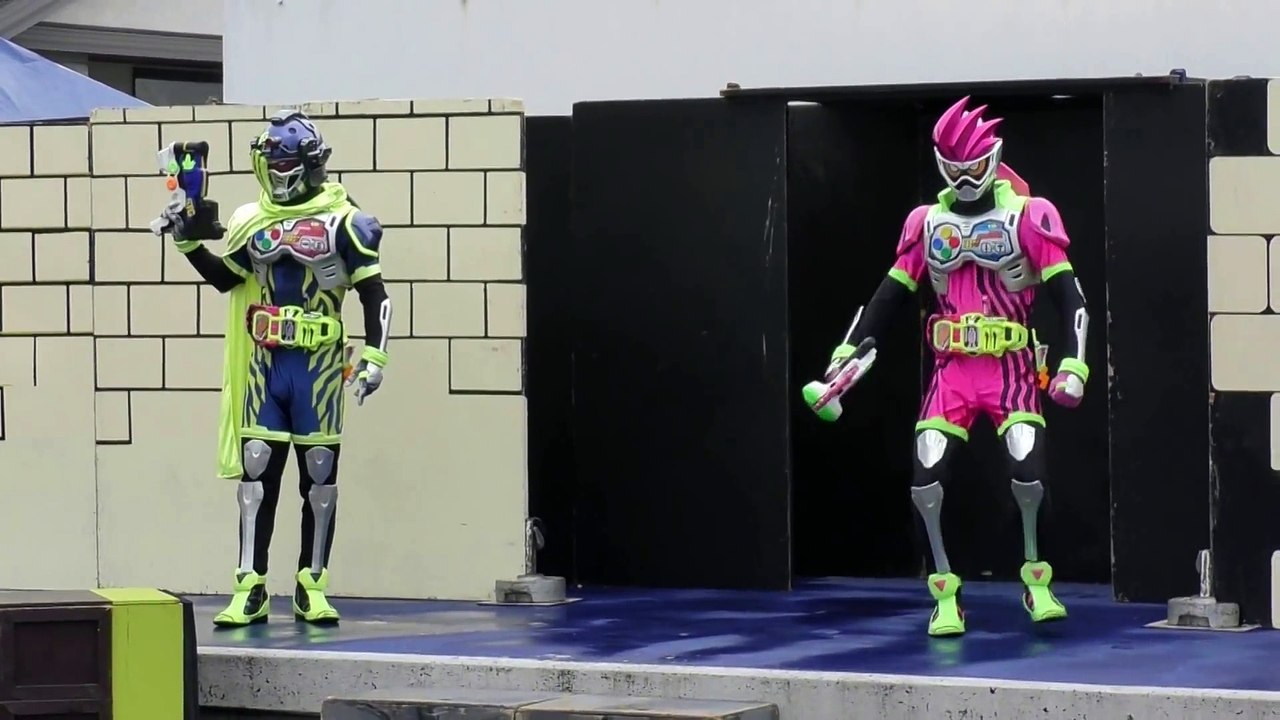 仮面ライダーエグゼイド ショー　「仮面ライダー バトルロワイヤル （海賊版）」 仮面ライダースナイプ登場