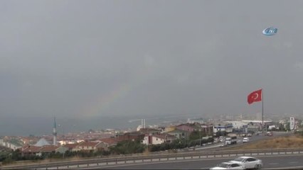 İstanbullulara Gökkuşağı Sürprizi