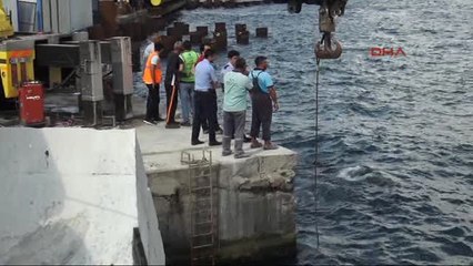 Üsküdar'da Denizden Ceset Çıktı