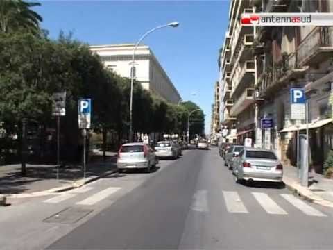 TG 16.07.11 Bari, residenti e commercianti via Sparano: troppa sporcizia, poca sicurezza