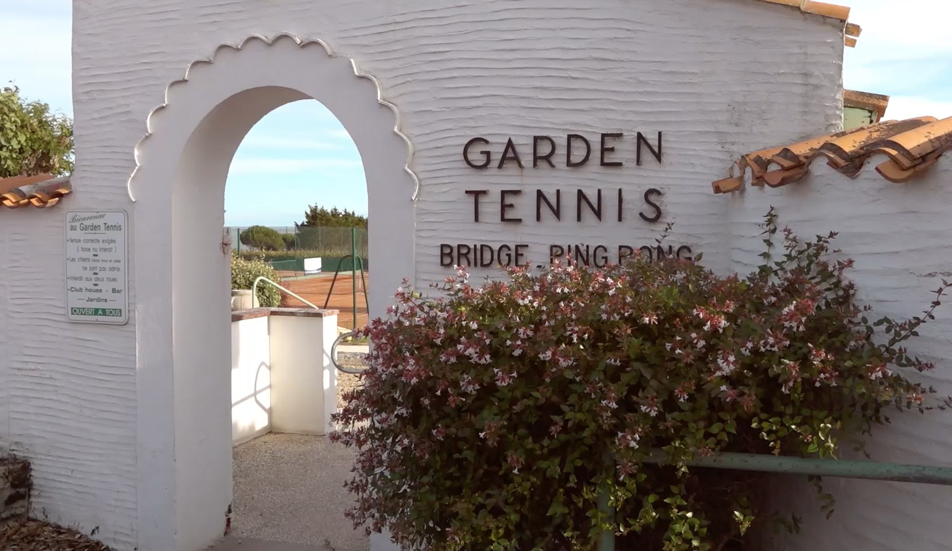 Les clubs historiques (2) : le Royan Garden Tennis - Vidéo Dailymotion