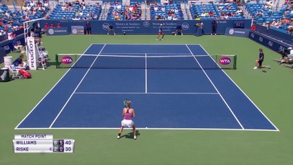 Cincinnati - V.Williams ne fait pas de détail contre Riske