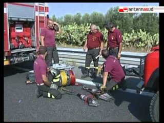 TG 01.09.11 Incidente mortale nel tarantino, 3 morti e 23 feriti
